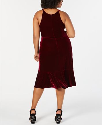 Soprano Trendy Plus Size Velvet Ruffled Midi Dress